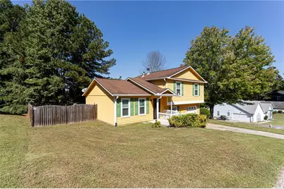 780 Shore Drive, Lithonia, GA 30058 - Photo 2