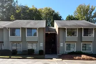 2023 Powers Ferry Trce SE, Marietta, GA 30067 - Photo 1