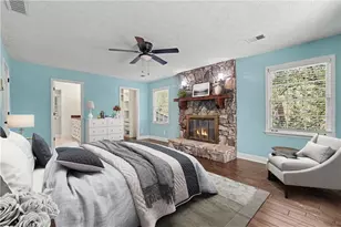 2457 Cedar Wood Ct, Marietta, GA 30068 - Photo 10