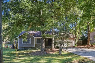 526 Knollwood Drive, Stockbridge, GA 30281 - Photo 2