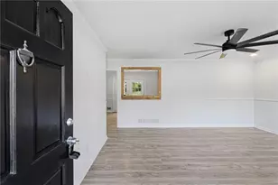 531 Favorwood Dr SW, Marietta, GA 30060 - Photo 4