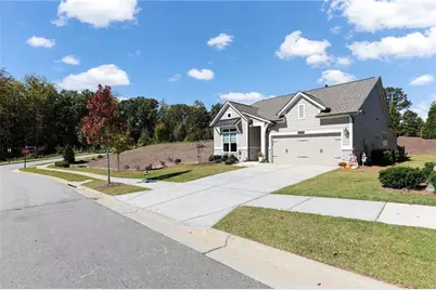 6805 Bungalow Road, Flowery Branch, GA 30542 - Photo 42