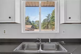 1111 Cliff Crest Ct, Marietta, GA 30008 - Photo 6