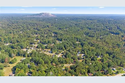 676 Tarkington Road S, Stone Mountain, GA 30088 - Photo 36
