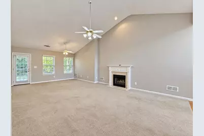 4011 Oak Crossing Drive, Suwanee, GA 30024 - Photo 4