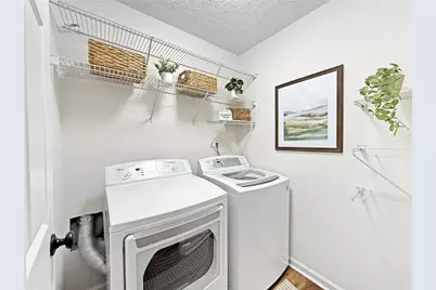 5309 Leecroft Drive, Sugar Hill, GA 30518 - Photo 14