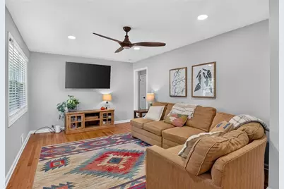 711 Stewart Circle NW, Marietta, GA 30064 - Photo 4