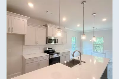 212 Magnolia Villas Drive, Cornelia, GA 30531 - Photo 8