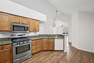 1807 Kolb Farm Cir SW, Marietta, GA 30008 - Photo 8