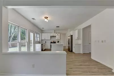 10795 Glenbarr Drive, Johns Creek, GA 30097 - Photo 32