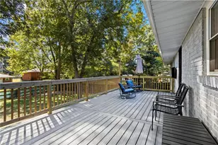 1016 Magnolia Dr SE, Smyrna, GA 30082 - Photo 30
