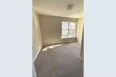 5310 Lakebrooke Run, Stone Mountain, GA 30087 - Photo 20