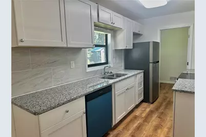 1724 Cherry Valley Circle SE, Atlanta, GA 30316 - Photo 6