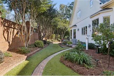 5327 Claridge Square, Dunwoody, GA 30338 - Photo 24