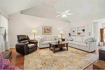 2625 Wyndham Place Drive NW, Lawrenceville, GA 30044 - Photo 4