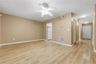 7253 Crestside Dr, Austell, GA 30168 - Photo 12