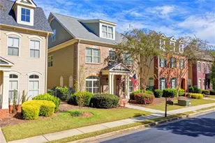 10859 Bossier Dr, Alpharetta, GA 30022 - Photo 1