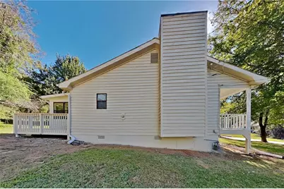 1208 Gate Post Lane, Lawrenceville, GA 30044 - Photo 16