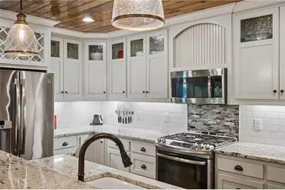 2719 Tupelo Street SE, Atlanta, GA 30317 - Photo 10