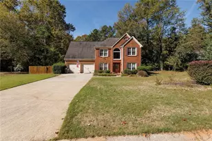 1731 Victoria Way NW, Kennesaw, GA 30152 - Photo 2