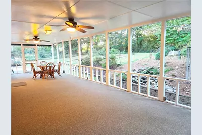 310 Lamplighter Lane SE, Marietta, GA 30067 - Photo 32