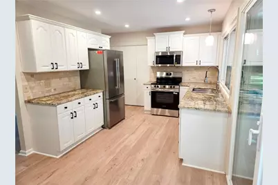 310 Lamplighter Lane SE, Marietta, GA 30067 - Photo 14