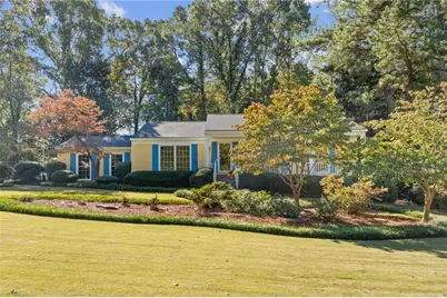 310 Lamplighter Lane SE, Marietta, GA 30067 - Photo 2