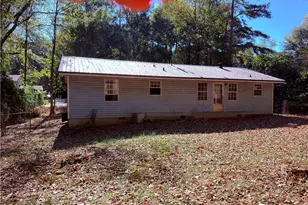 946 Dogwood Trail, Winder, GA 30680 - Photo 2