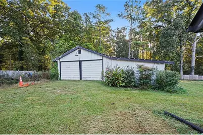 1546 Young Road, Lithonia, GA 30058 - Photo 32