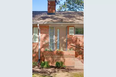 2319 Clearwater Drive SE, Marietta, GA 30067 - Photo 2