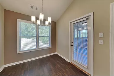 6078 Hillsdale Circle, Flowery Branch, GA 30542 - Photo 4