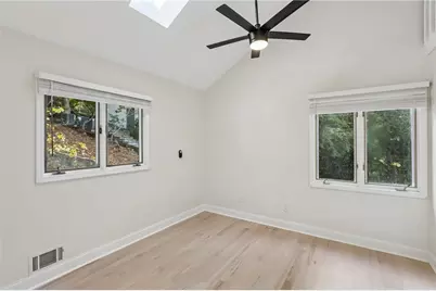 140 Huntcliff Point, Sandy Springs, GA 30350 - Photo 22