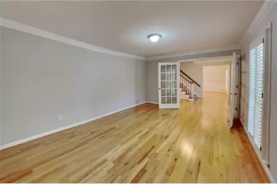 143 Lakeside Drive NW, Kennesaw, GA 30144 - Photo 4