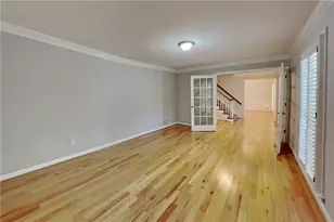 143 Lakeside Dr NW, Kennesaw, GA 30144 - Photo 4