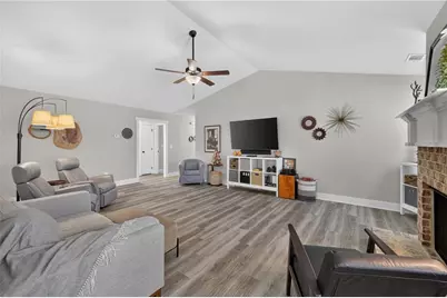 1093 Jeannine Lane, Winder, GA 30680 - Photo 6