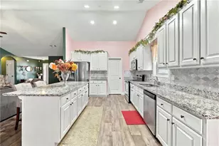 1878 Keri Ln, Winder, GA 30680 - Photo 2