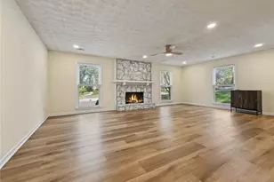 4146 Chimney Lake Dr NE, Roswell, GA 30075 - Photo 12