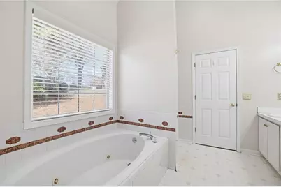 1940 Seymour Drive NW, Acworth, GA 30101 - Photo 10