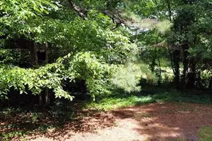 5017 Oakdale Rd SE, Smyrna, GA 30080 - Photo 4