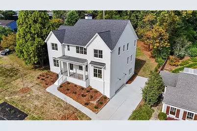 773 Channing Drive NW, Atlanta, GA 30318 - Photo 2