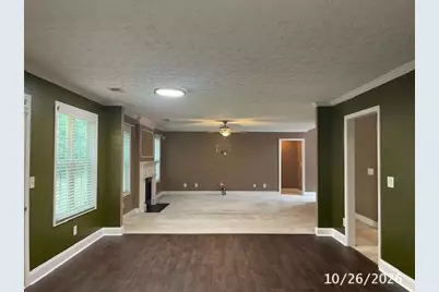 5861 Fairington Farms Lane, Lithonia, GA 30038 - Photo 2