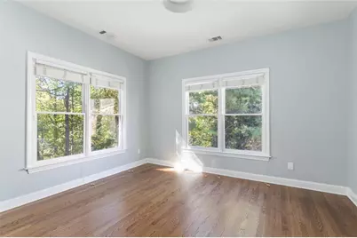 260 Lake Summit View, Atlanta, GA 30342 - Photo 22