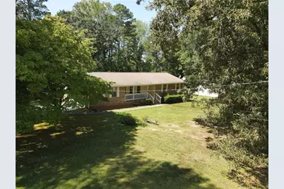 160 Helen Lane, Stockbridge, GA 30281 - Photo 2
