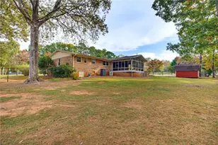 1341 Clearview Dr NW, Acworth, GA 30102 - Photo 32
