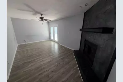 6339 Phillips Creek Drive, Lithonia, GA 30058 - Photo 4
