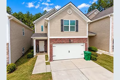 1033 Valley Rock Drive, Lithonia, GA 30058 - Photo 1