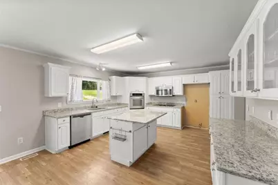 82 Bobbys Drive, Cleveland, GA 30528 - Photo 14