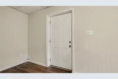 166 N 5th Avenue, Winder, GA 30680 - Photo 8