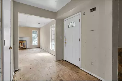 6272 E Windsor Lane, Norcross, GA 30093 - Photo 4