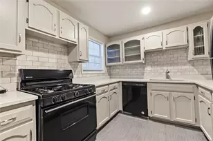 1640 Roanoke Pl SE, Marietta, GA 30067 - Photo 32